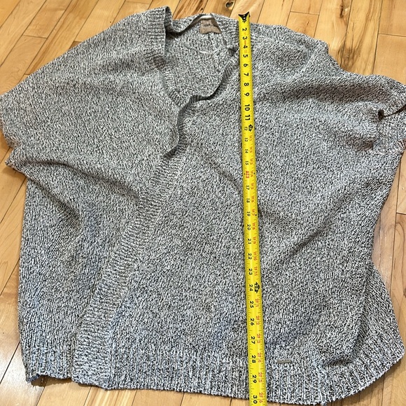 Harlow Cape Style Sweater - Picture 5 of 6